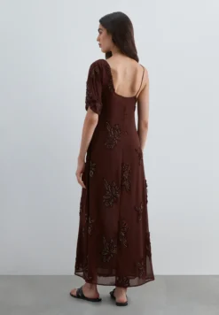 VESTIDO ASIMÉTRICO BORDADO ABALORIOS