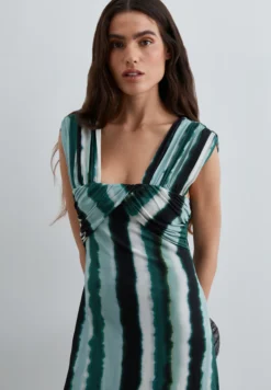 VESTIDO DRAPEADO ESTAMPADO TIE-DYE