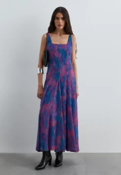 VESTIDO FLUIDO ESTAMPADO