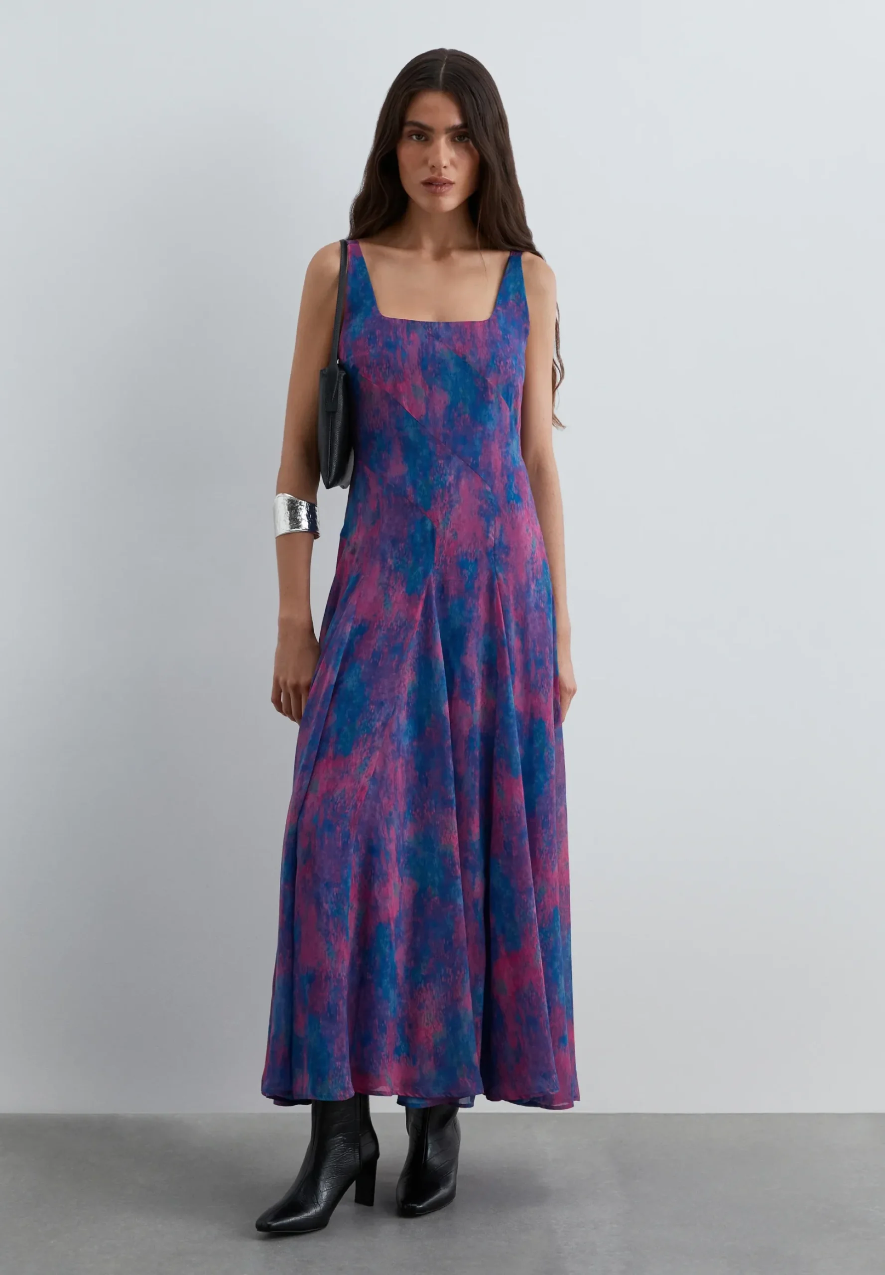 VESTIDO FLUIDO ESTAMPADO