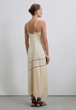 VESTIDO LENCERO SATINADO