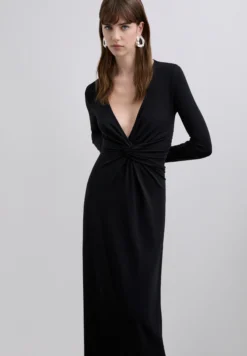VESTIDO MIDI NUDO