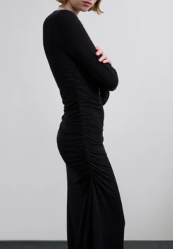 VESTIDO PUNTO COLLAR