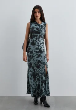 VESTIDO SATINADO ESTAMPADO