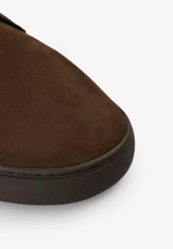ZAPATILAS PIEL CORDONES