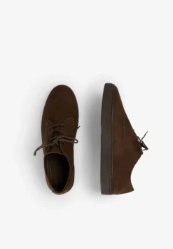 ZAPATILAS PIEL CORDONES