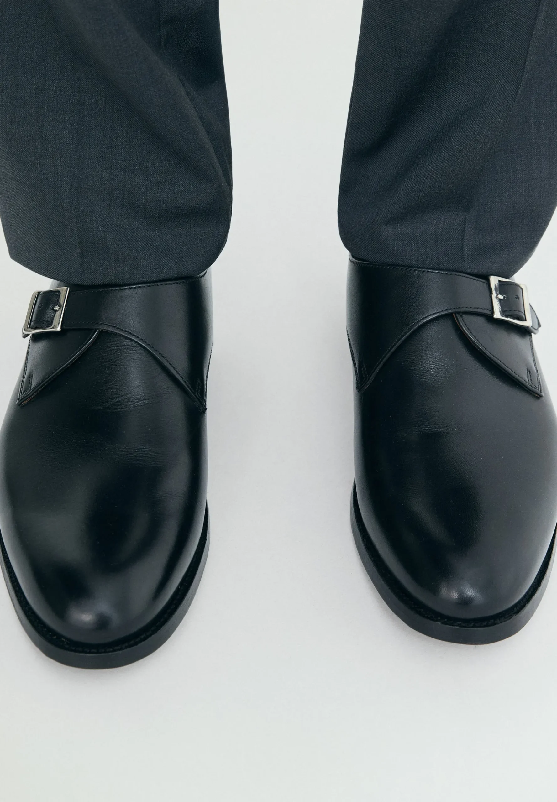 ZAPATOS MONK CUERO